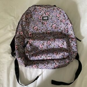 Vans OFF THE WALL backpack.✨